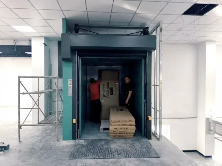 AGV Ready Guide Rail Hydraulic Lift