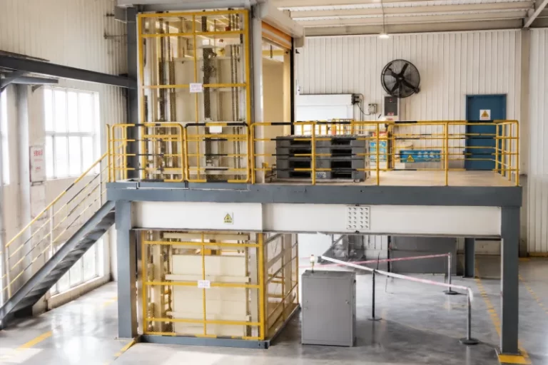 Z Shape Reciprocating Lift for Cordyceps Waste Transfer